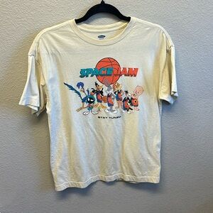 Old Navy youth Space Jam tshirt.